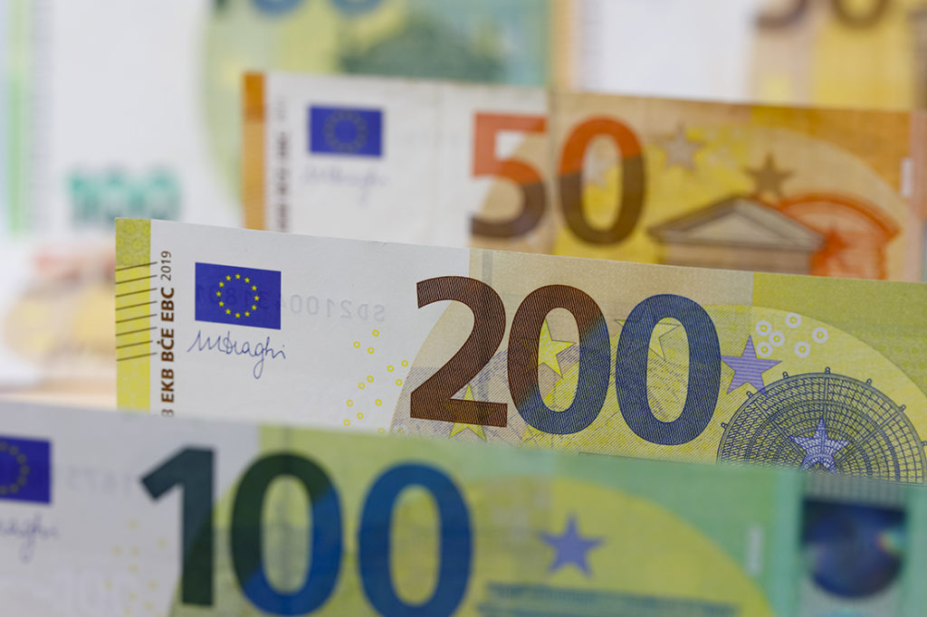 Decreto Aiuti e Decreto Aiuti Ter: indennità di 350 Euro (200 + 150 Euro) per lavoratori autonomi e professionisti